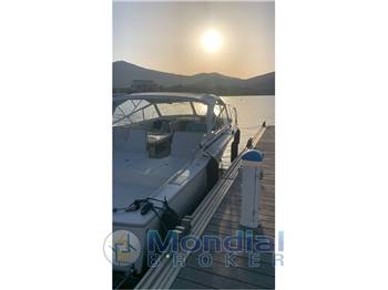 Bertram Yacht 28 Moppie