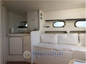 Magnum Marine 40