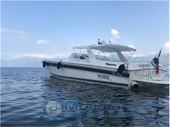 MAGNUM MARINE 53