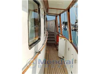 Secni Camper & Nicolsons Designs Navetta