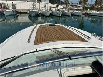 Chris Craft 36 Corsair