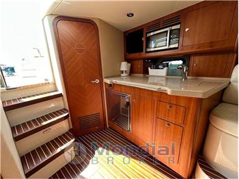 Chris Craft 36 Corsair