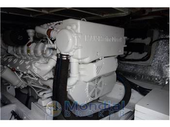Mangum Marine 53