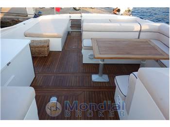 Mangum Marine 53