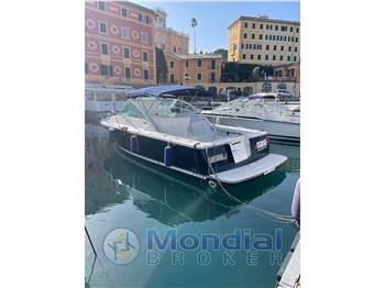 Tiara Yachts 2900 Coronet