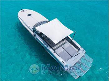 Magnum Marine 44
