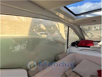Sealine C335V
