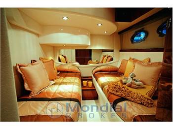 Pershing 46