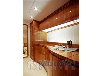 Pershing 46