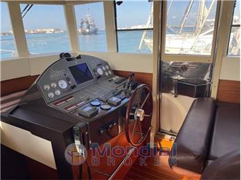 Cantieri Estensi Maine 530