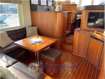 Cantieri Estensi Maine 530