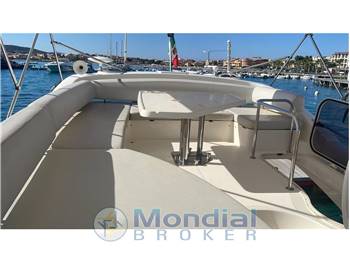 Azimut 43 Fly