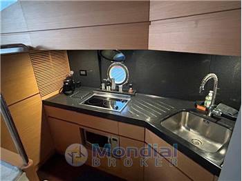 Azimut 43 Fly
