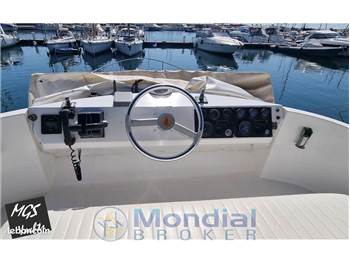 AZIMUT 35 FLY