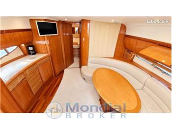AZIMUT ATLANTIS 42