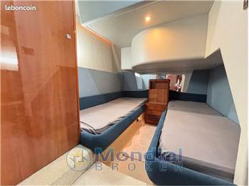 Azimut 52 fly