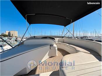 Azimut 52 fly