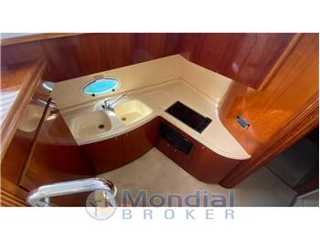 AZIMUT 42 FLY