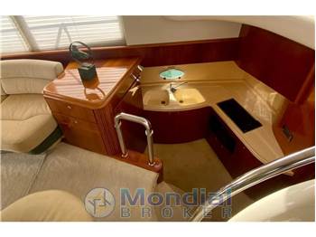 AZIMUT 42 FLY