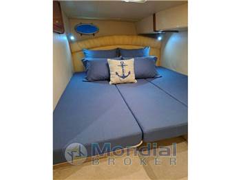 Sessa Marine - Oyster 36