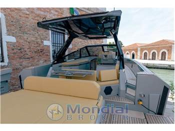 Evo Yachts Evo R4 WA