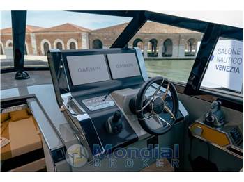 Evo Yachts Evo R4 WA