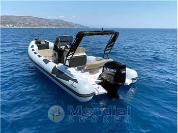 Ranieri International Cayman 23 Sport