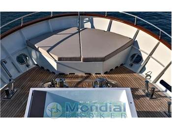 Benetti Sail Division 105