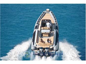 Ranieri International Cayman 38 Executive