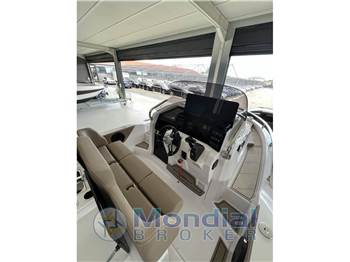 Ranieri International Next 255 LX