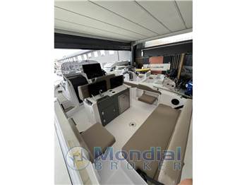 Ranieri International Next 255 LX