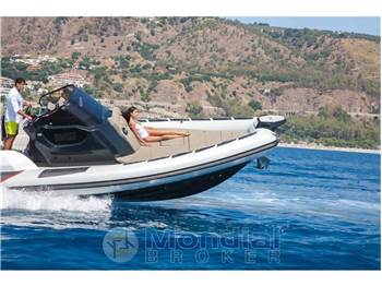 Ranieri International Cayman 35 Executive