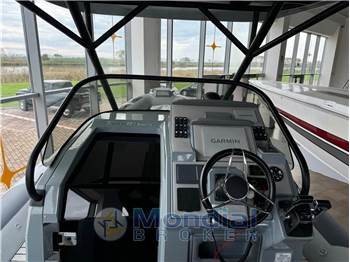 Ranieri International Cayman 35 Excutive