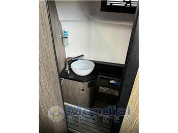 Ranieri International Cayman 35 Excutive