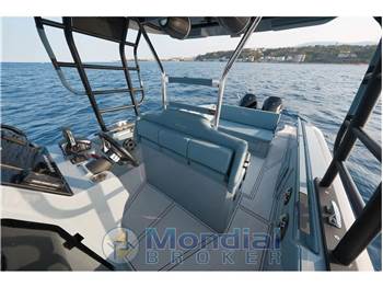 Ranieri International CAYMAN 33.0 EXECUTIVE