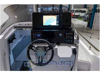 Ranieri International Next 275 LX