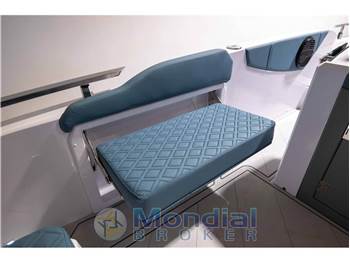 Ranieri International Next 275 LX