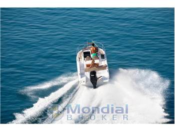 Ranieri International Next 240 SH