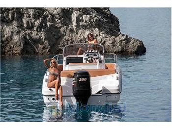 Ranieri International Voyager 23 S