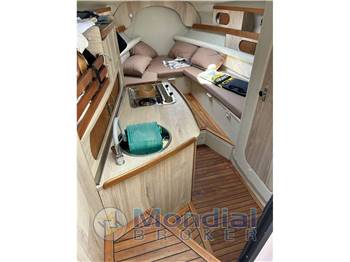 Four Winns Vista 258