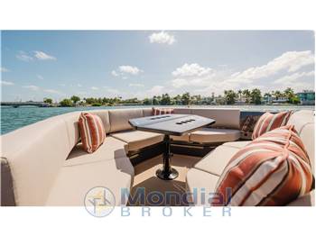 Manari Yachts 52