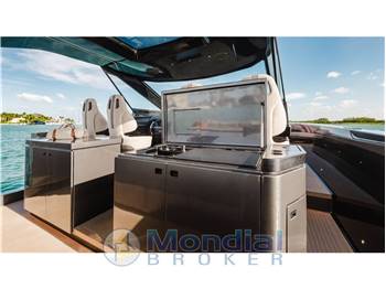 Manari Yachts 52