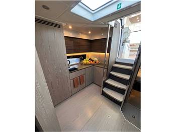 AZIMUT Atlantis 43