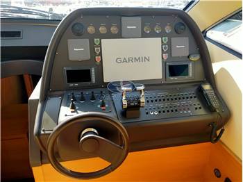 Pershing Pershing 64