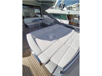 Pershing Pershing 64