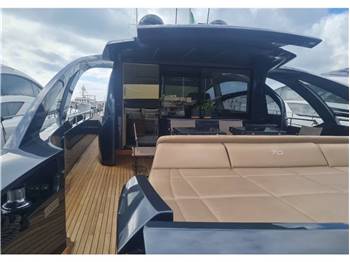 Pershing YACHT - Pershing 70