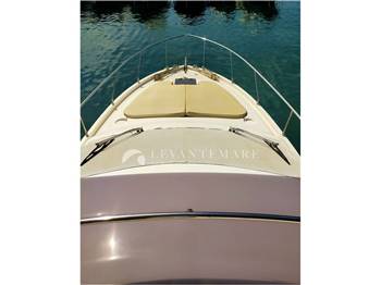 Ferretti 460