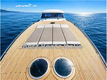 Baia Azzurra 63