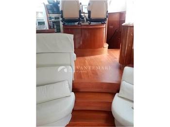 Fairline Squadron 62