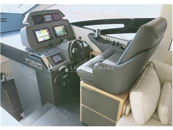 Pershing YACHT - Pershing 70